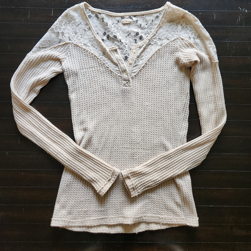 Hollister Blouse